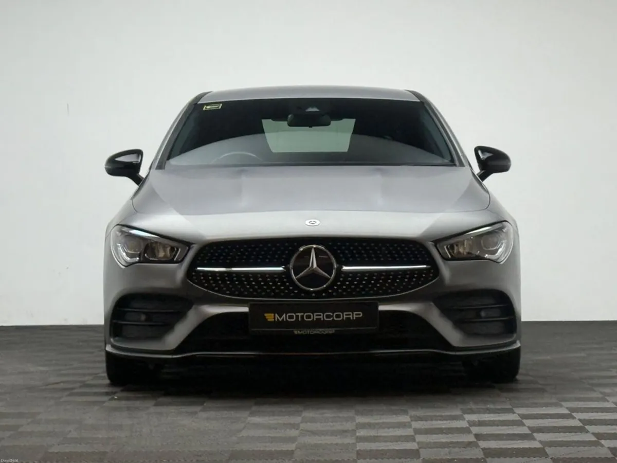 Mercedes-Benz CLA 180 AMG LINE AUTO MAGNO GREY - Image 2