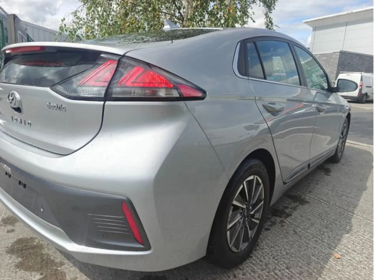 Hyundai IONIQ EV - PREMIUM - Image 5