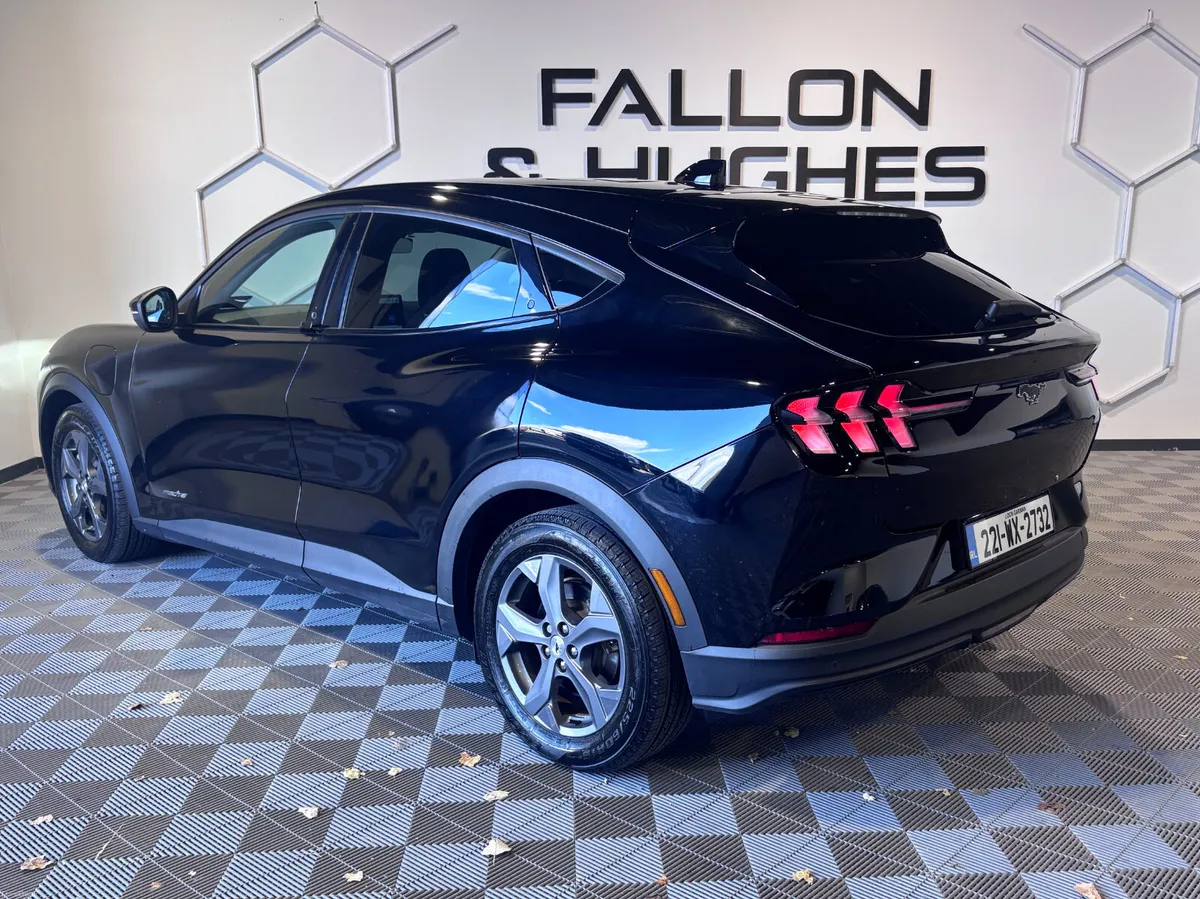 2022 FORD MUSTANG MACH E STANDARD RANGE - Image 3