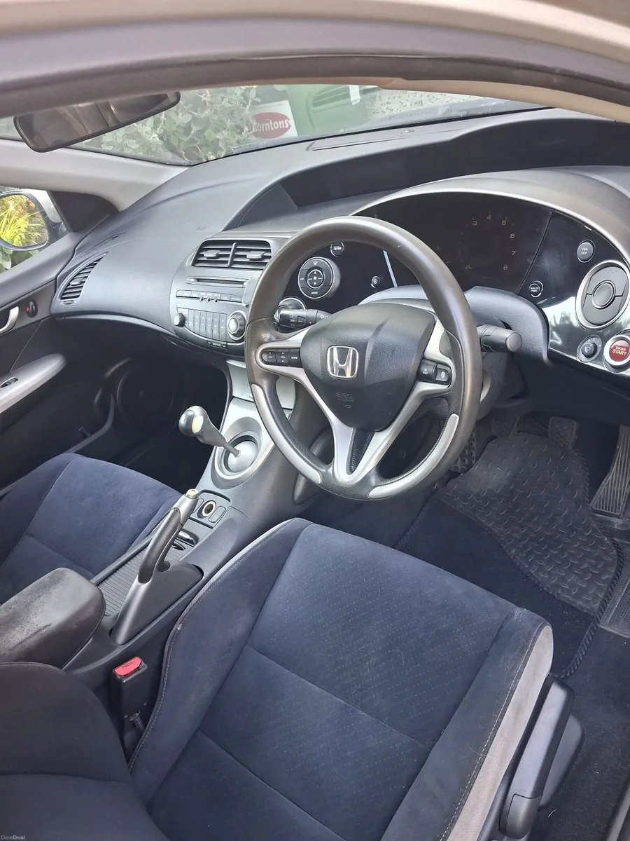 Honda Civic 2008 - Image 3