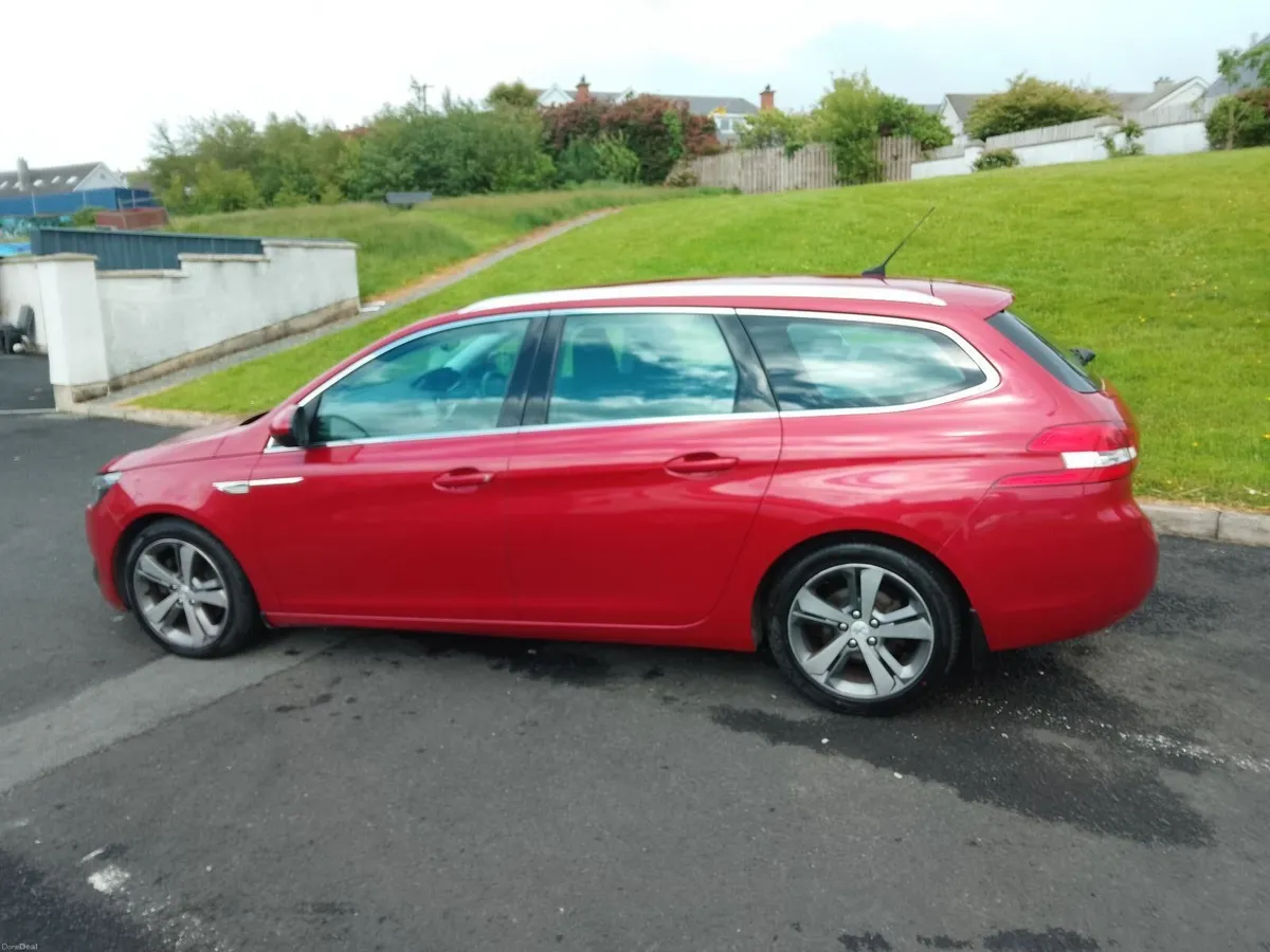 Peugeot 308 Allure 2.0HDI Automatic - Image 2