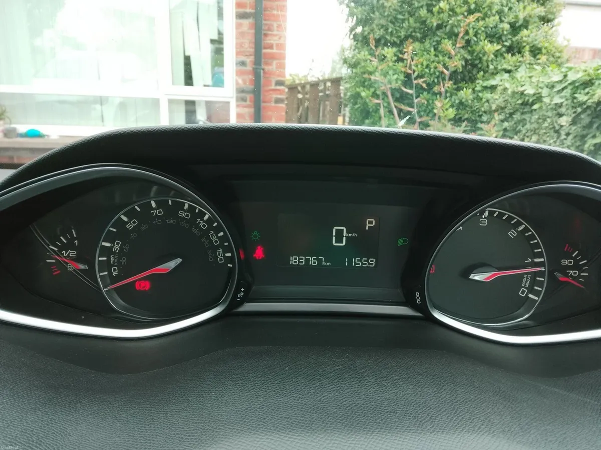 Peugeot 308 Allure 2.0HDI Automatic - Image 5