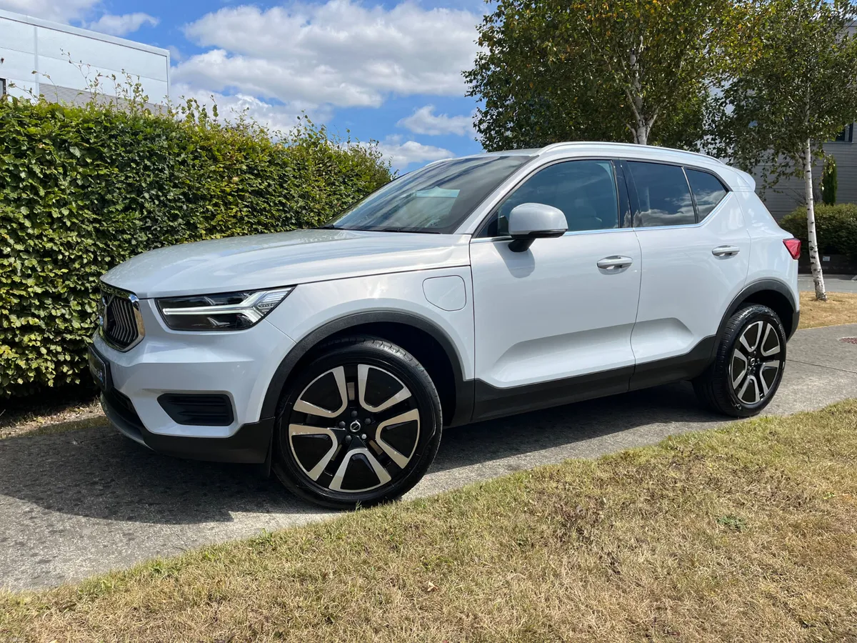 Volvo XC40 2022 1.5 Inscription Exp*Full Leather* - Image 5