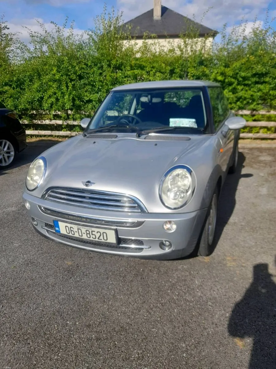 06 MINI ONE.  Only 27500 kilometers - Image 1