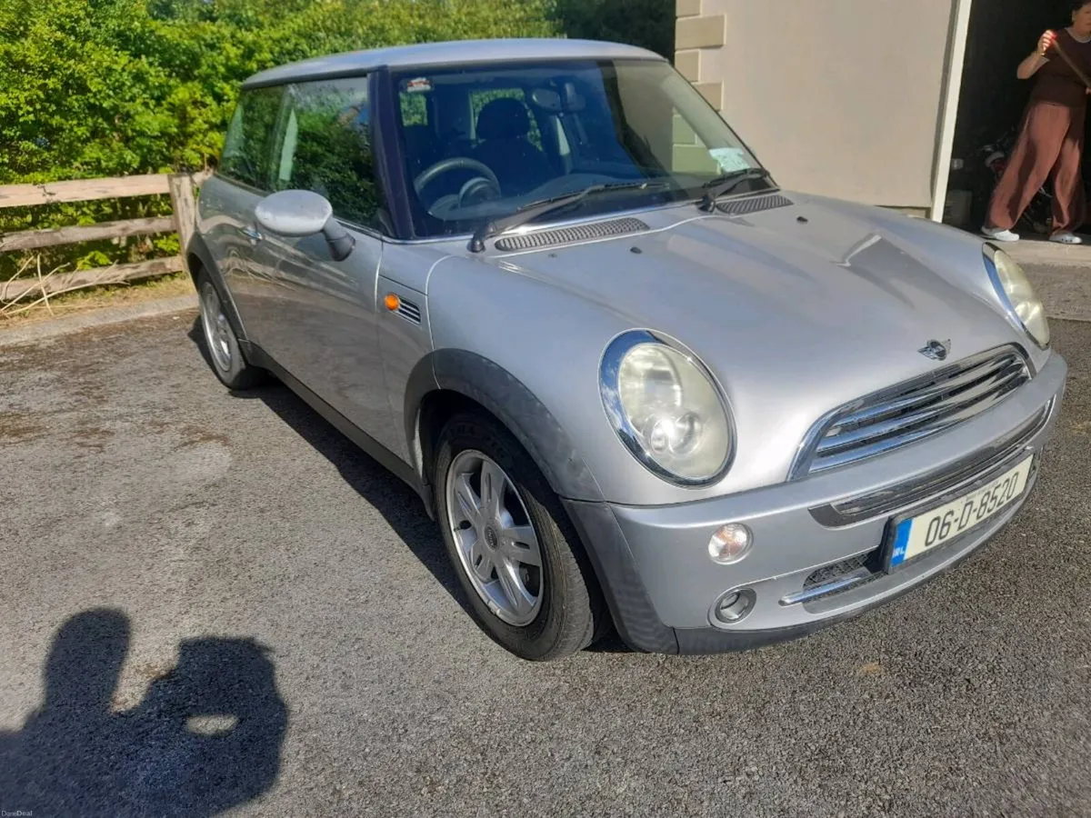 06 MINI ONE.  Only 27500 kilometers - Image 3