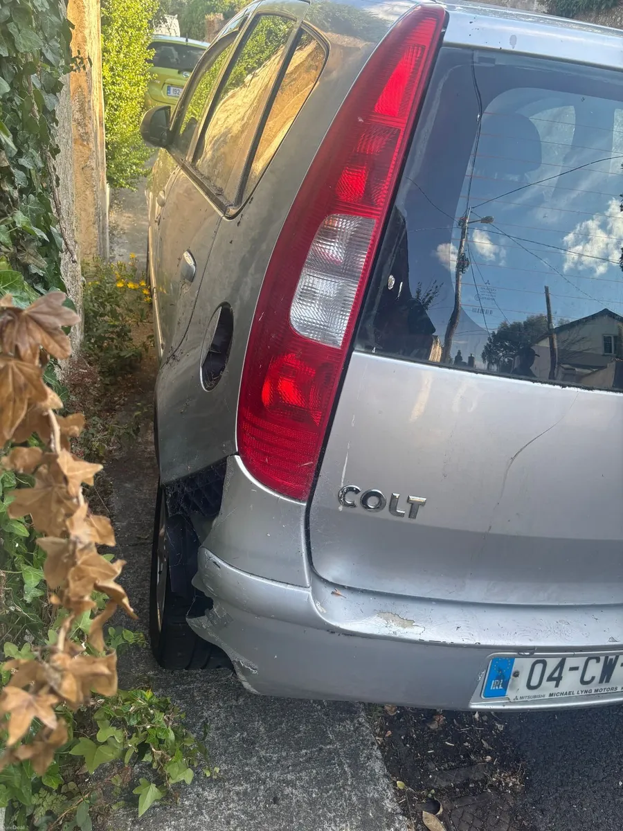 Mitsubishi Colt 2004 - Image 5