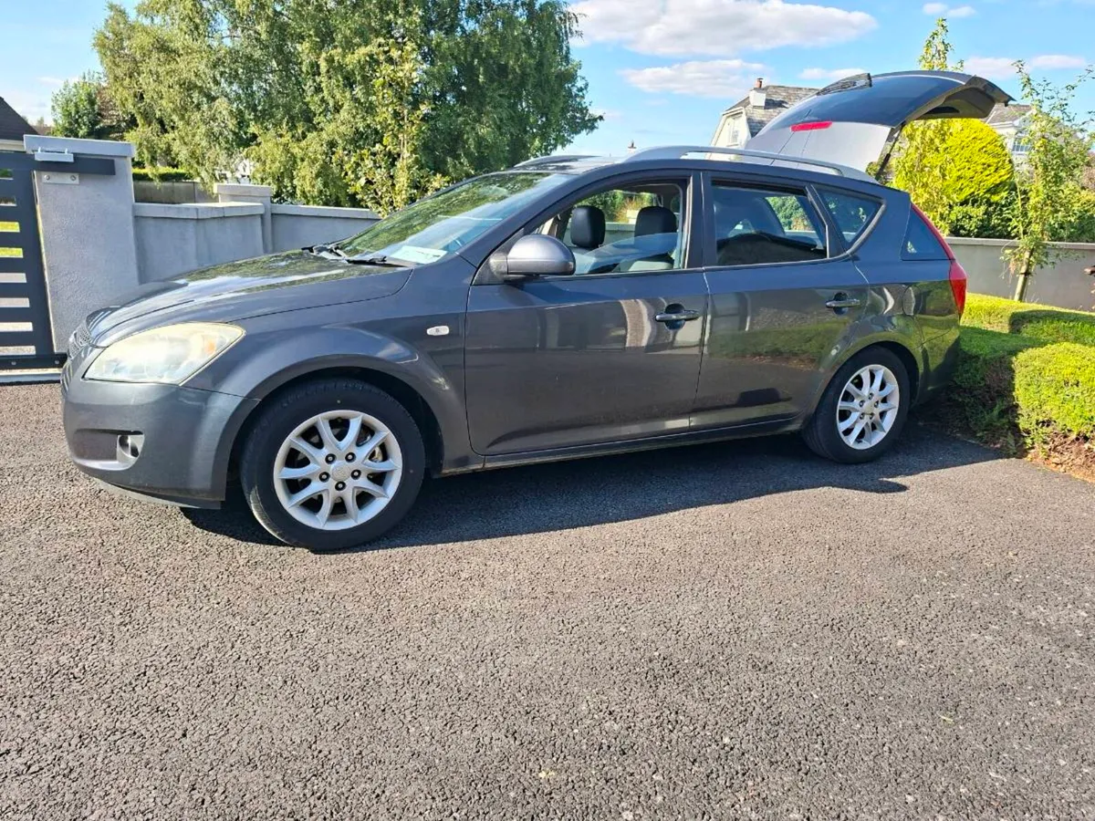 Kia Ceed - Image 1