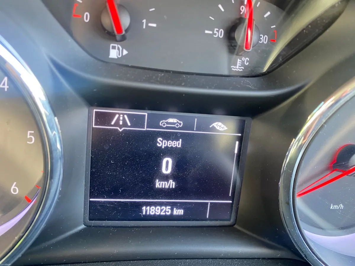 Opel Astra 2021 - Image 5