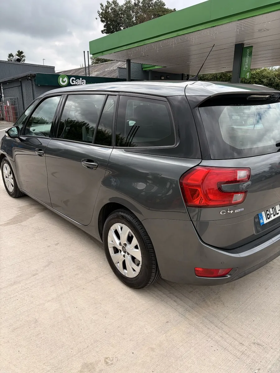 Citroen C4 2016 7 Seater Automatic - Well Serviced - Image 5