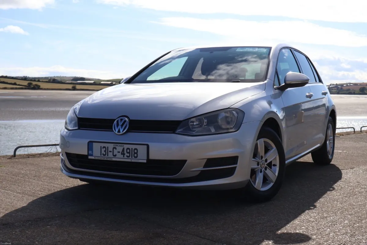 Volkswagen Golf 2013 - Image 1