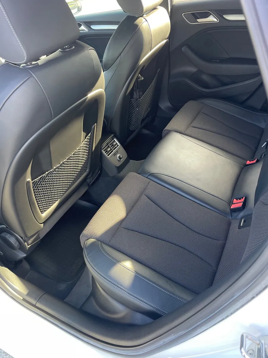 Audi A3 2019 - Image 5