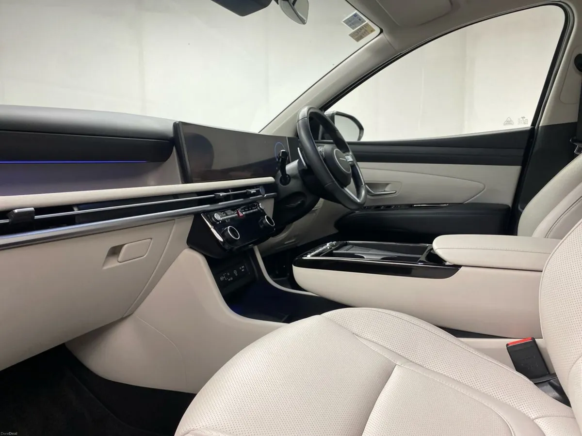 Hyundai Tucson Tucson FL 2WD Platinum PHEV Auto - Image 2