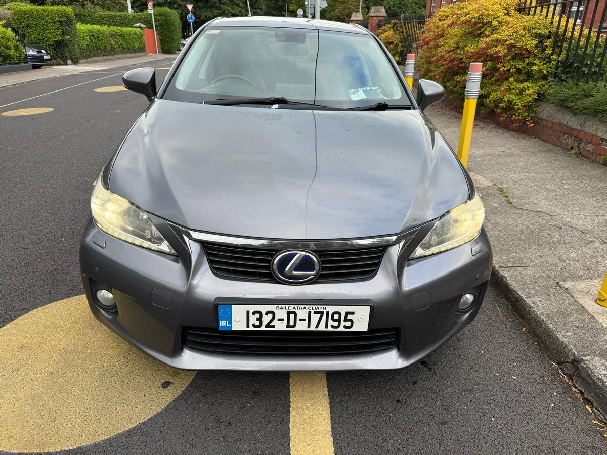 CT200h  TOP SPEC ALL EXTRAS - Image 5