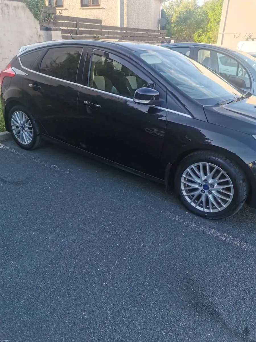 Ford focus 1.0 petrol 2013 - Image 4