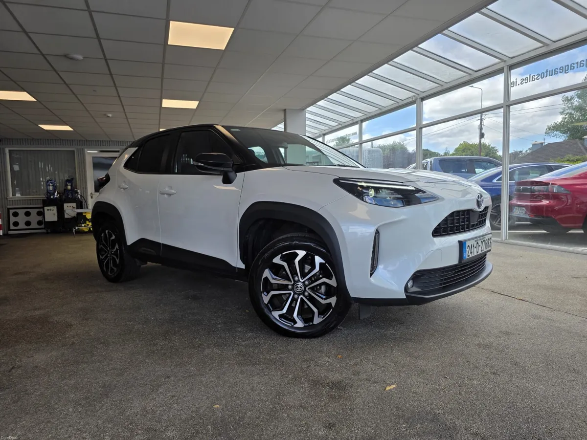 Toyota Yaris Cross 1.5 Petrol Hybrid  2024 - Image 1