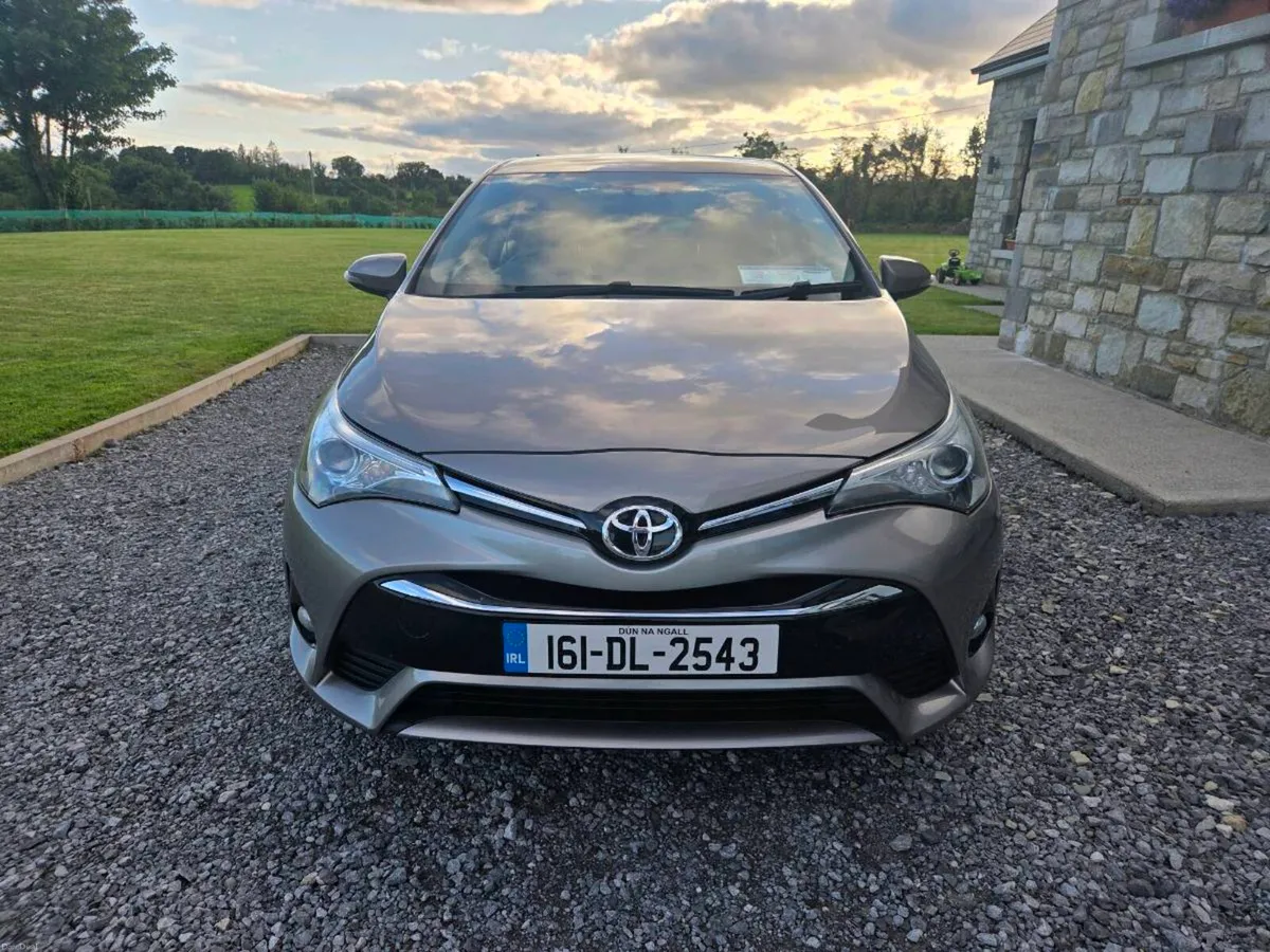 Toyota Avensis - Mint Condition - Image 2