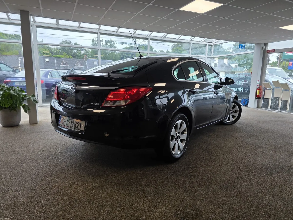 Vauxhall Insignia 2.0 D  2012 - Image 3