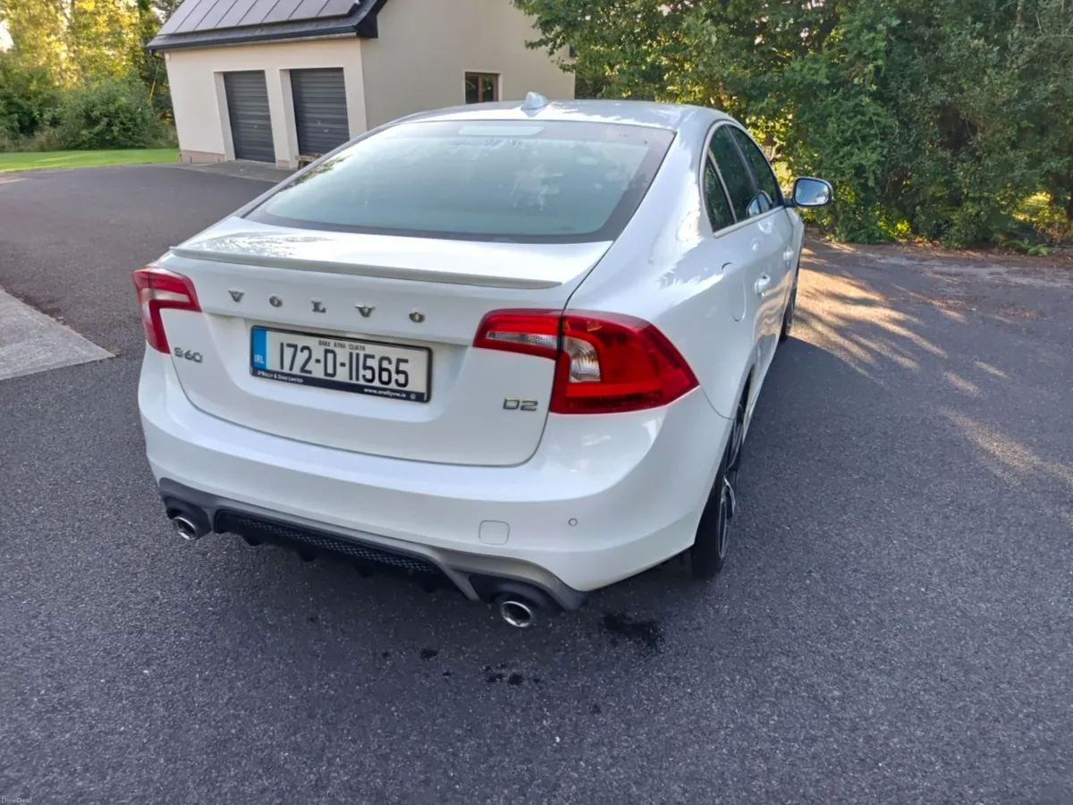 2017 Volvo S60 D2 R-Design SE | 2.0 Diesel - Image 3