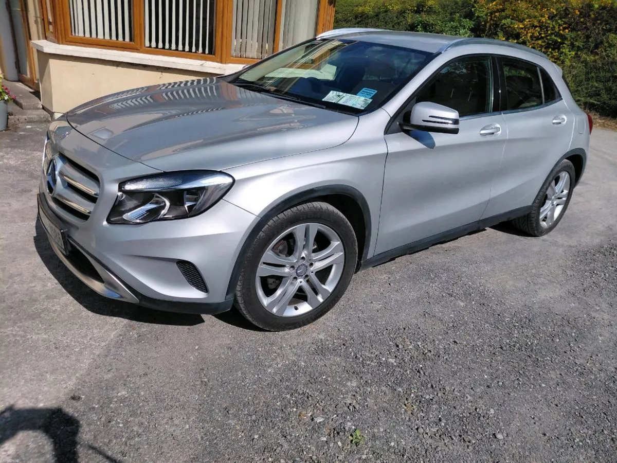 Car - Image 3