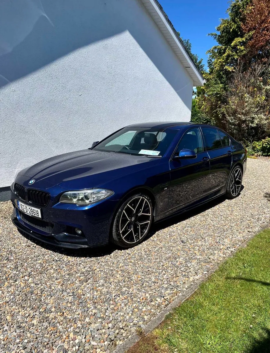 BMW 520D - Image 2