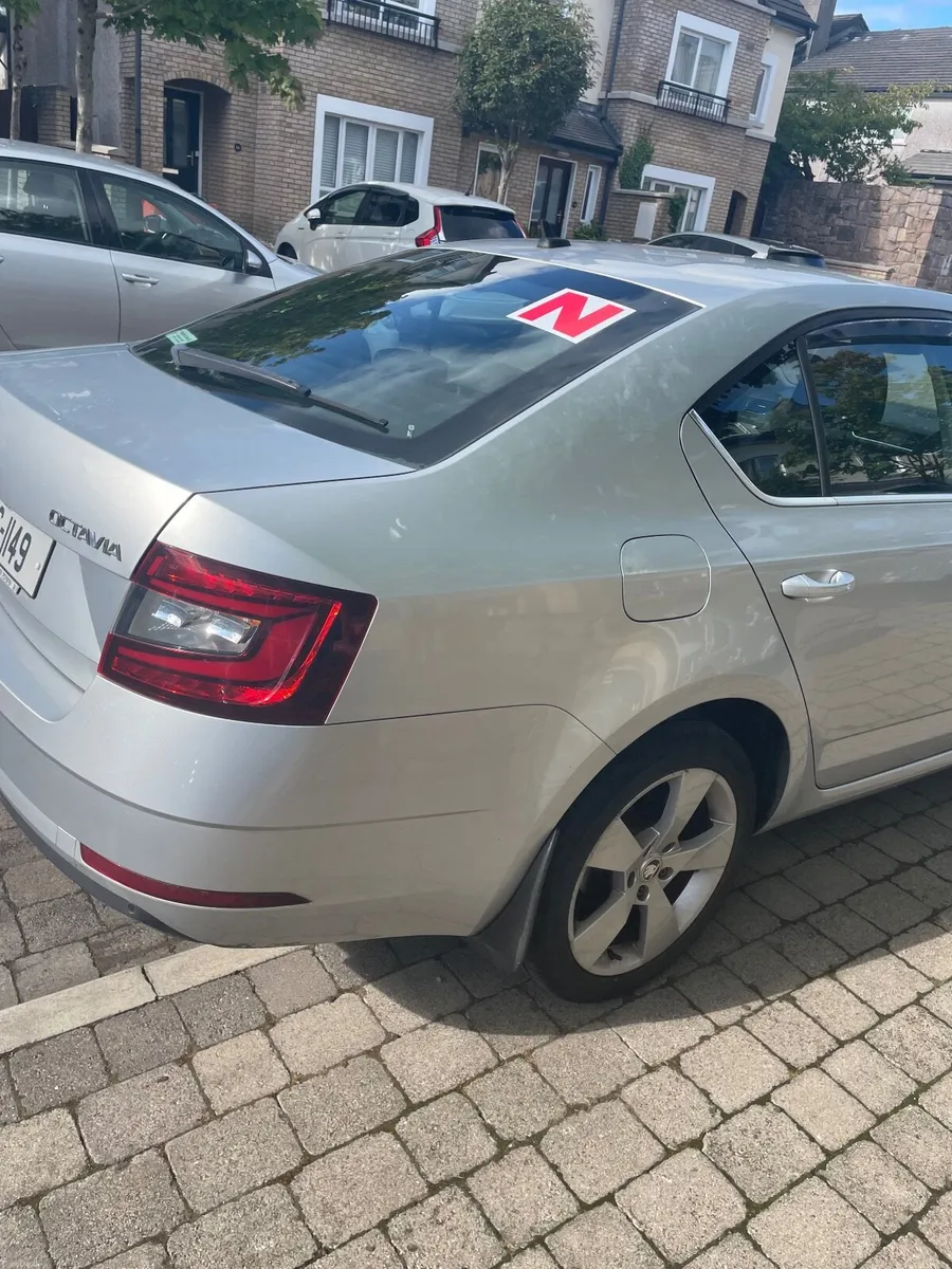 Skoda Octavia 2017 - Image 4