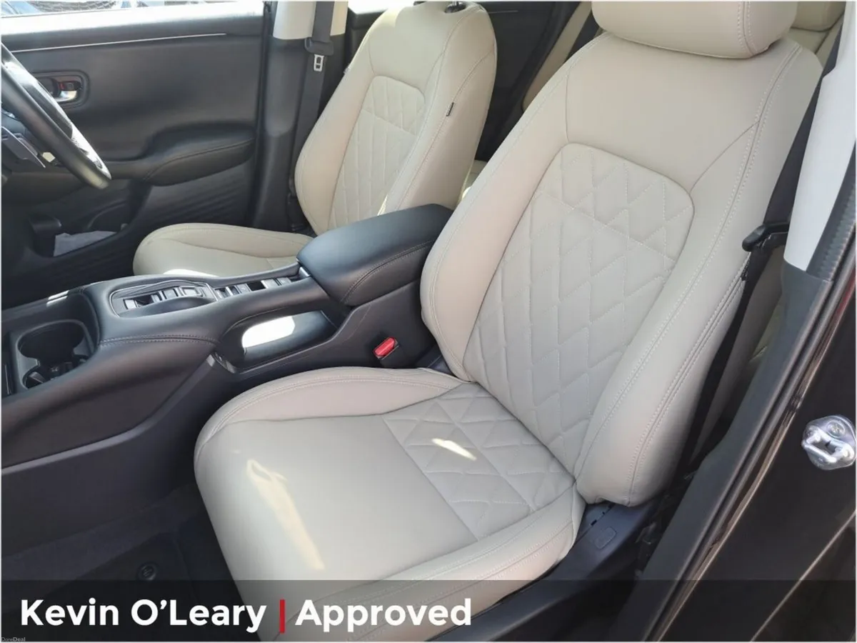 Honda ZR-V e:HEV Sport *LEATHER SEATS* - Image 4