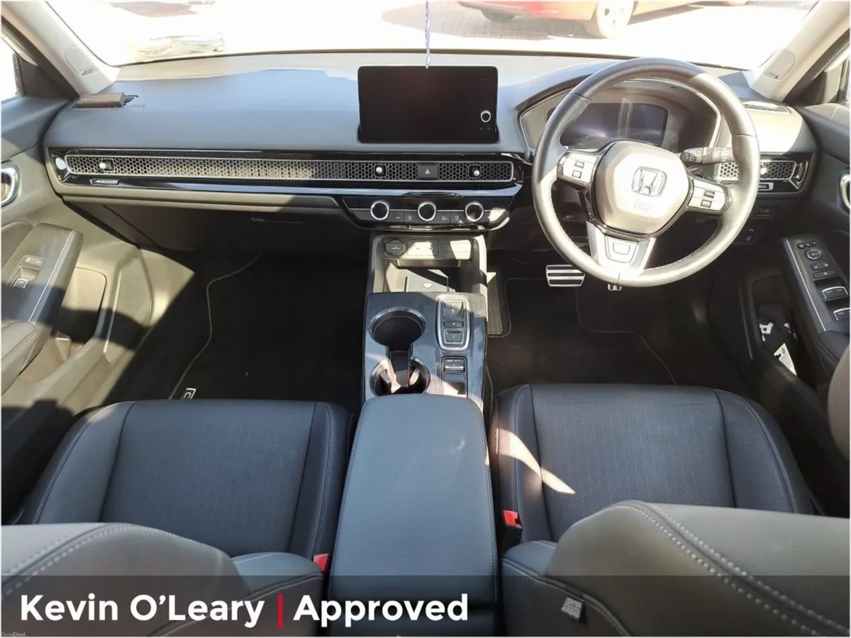 Honda Civic 2.0 e:HEV Advance - Image 2