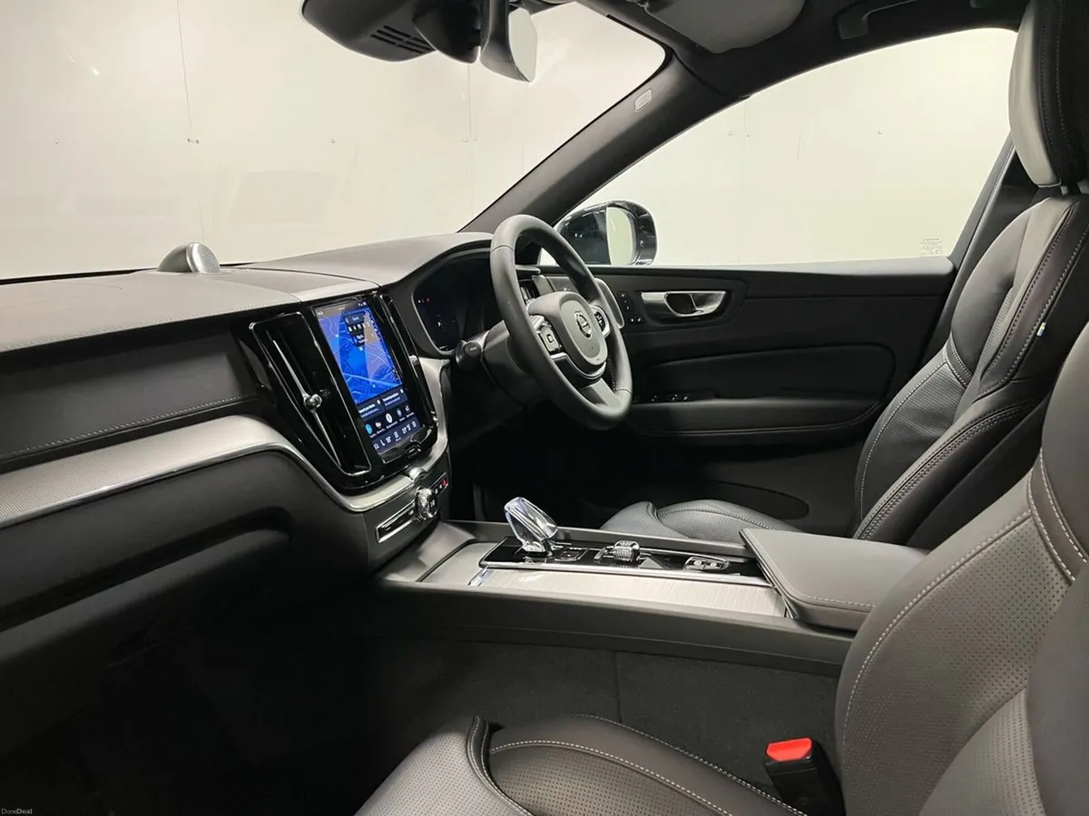 Volvo XC60 T8 Recharge Ultra Black Edition 455BHP - Image 6