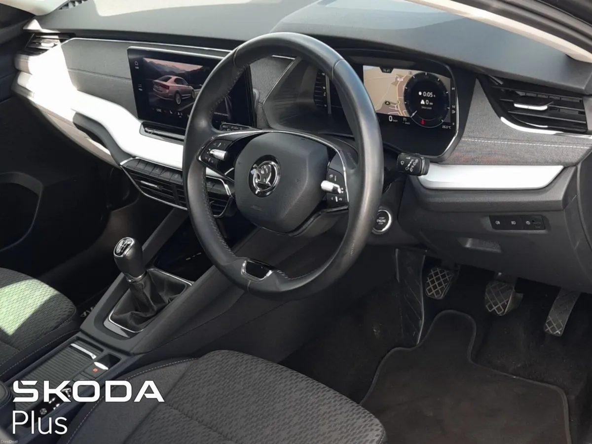 Skoda Octavia STYLE 2.0 TDI 115BHP - Image 5