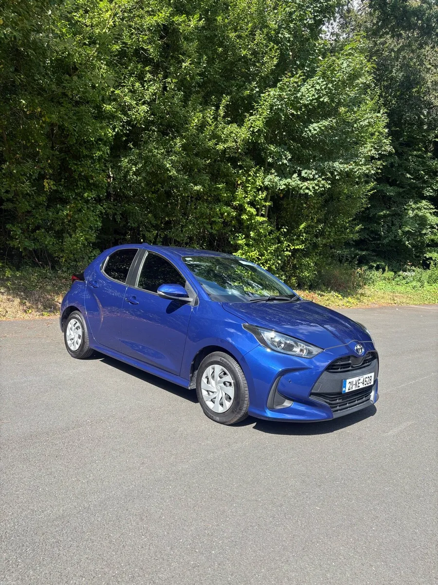 Toyota Yaris Auto - Image 1