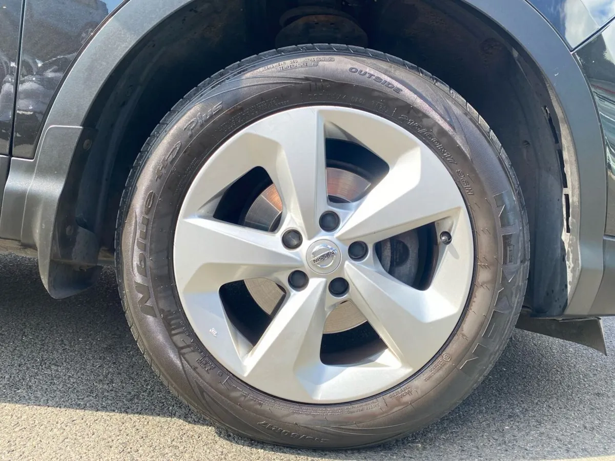 Nissan Qashqai 1.3 PET SV - Image 5