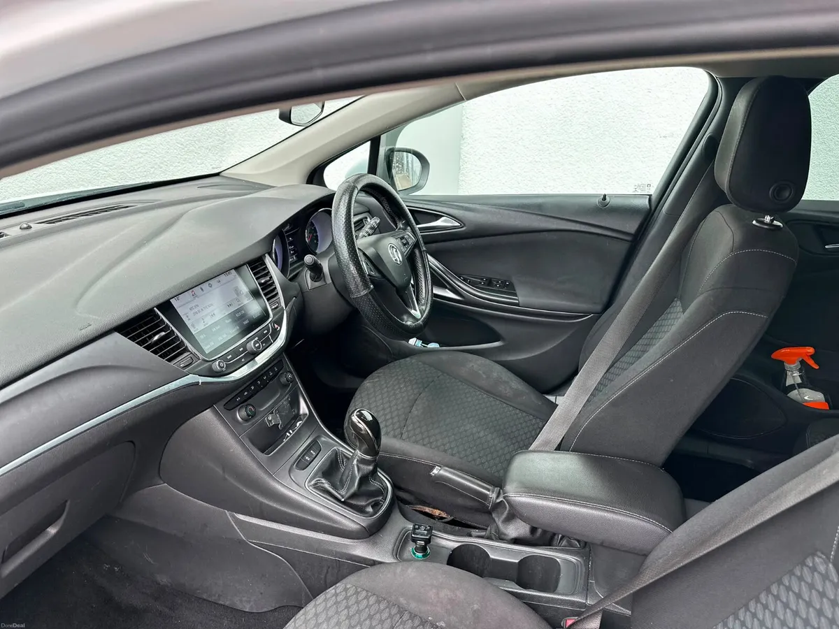 Vauxhall Astra 2017 NCT 01/27 Tax 09/26 - Image 5