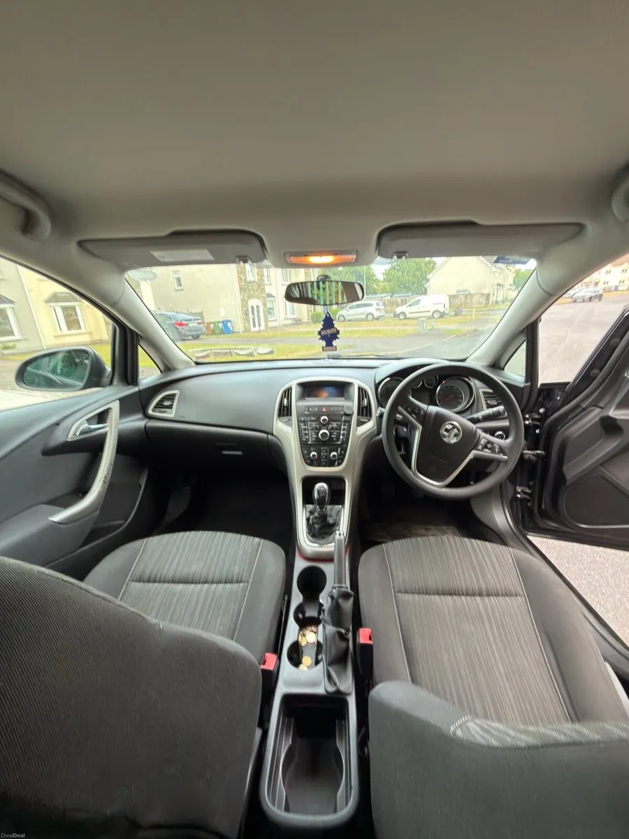 Opel Astra Diesel - Image 6