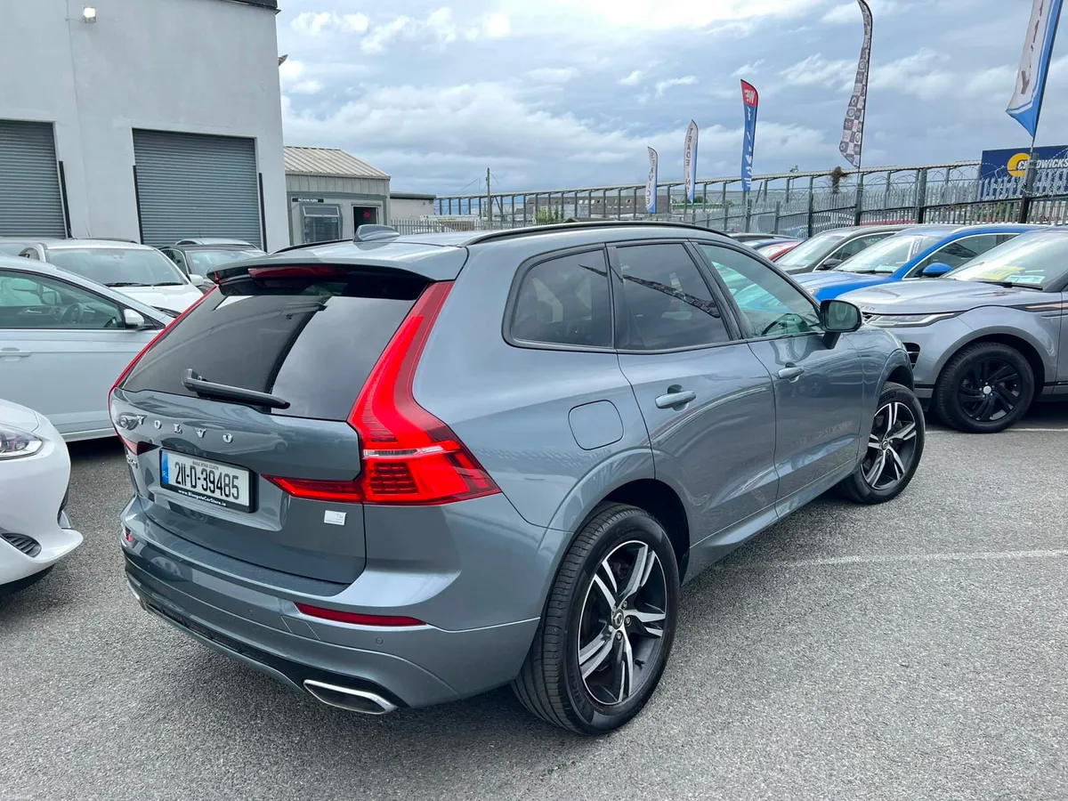 2021 Volvo XC60 2.0 Hybrid R Design - Image 6