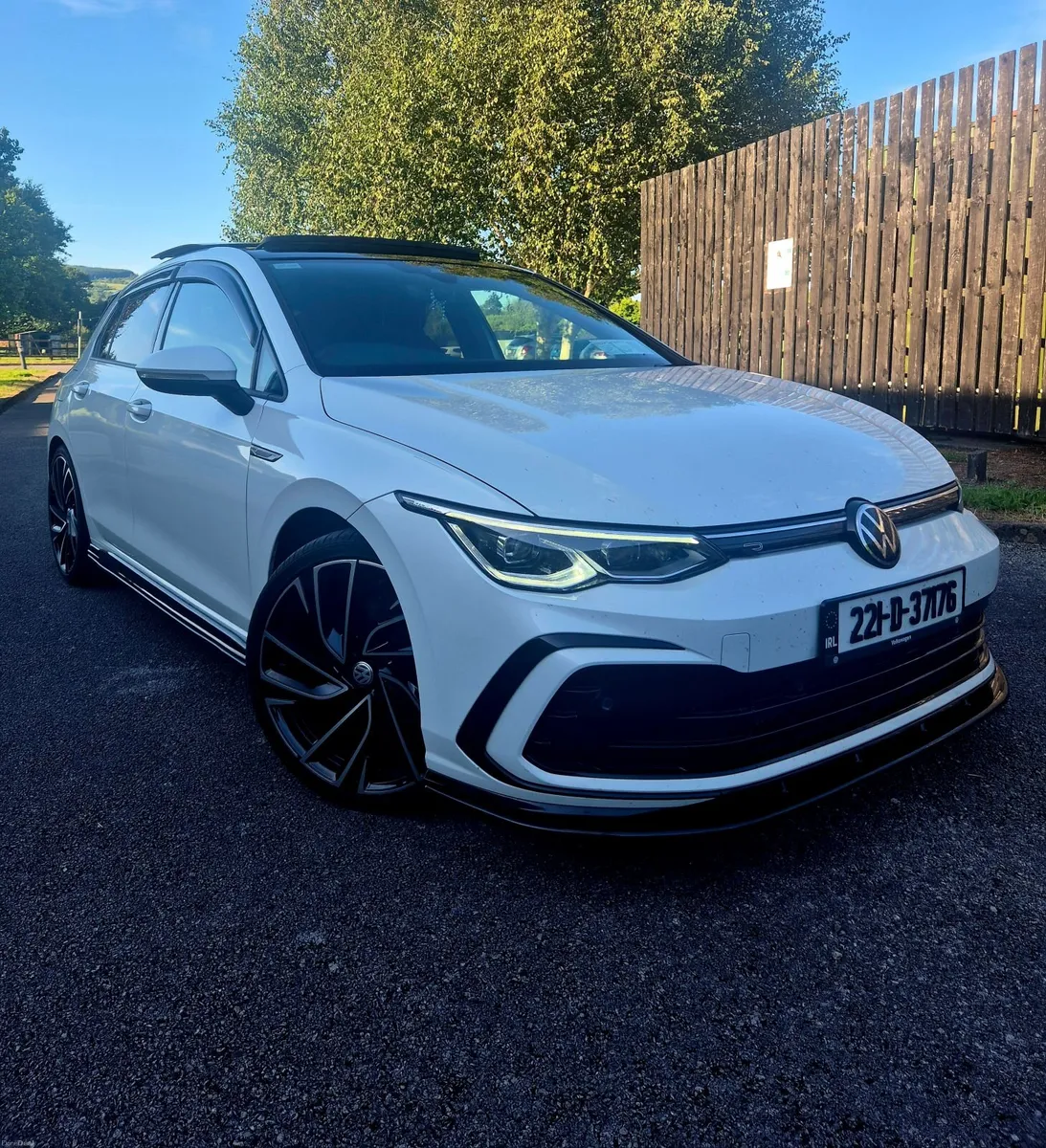 VW GOLF R-LINE 22 - Image 1