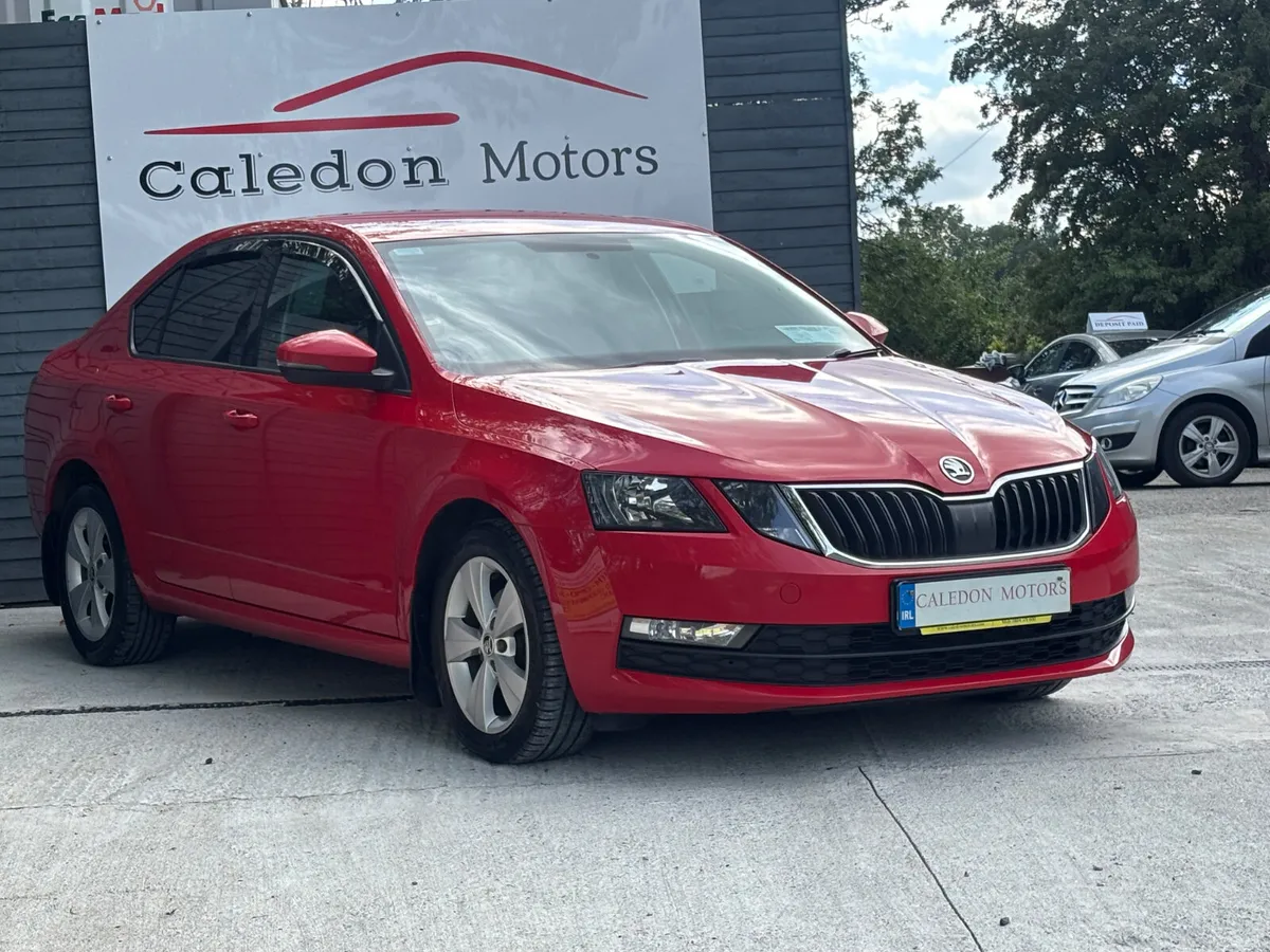 SKODA OCTAVIA- NCT-LOW KM - Image 5