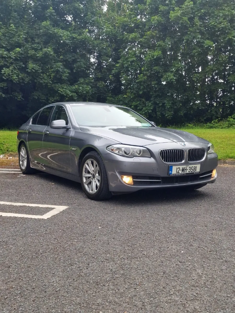 BMW 5-Series 2012 - Image 1