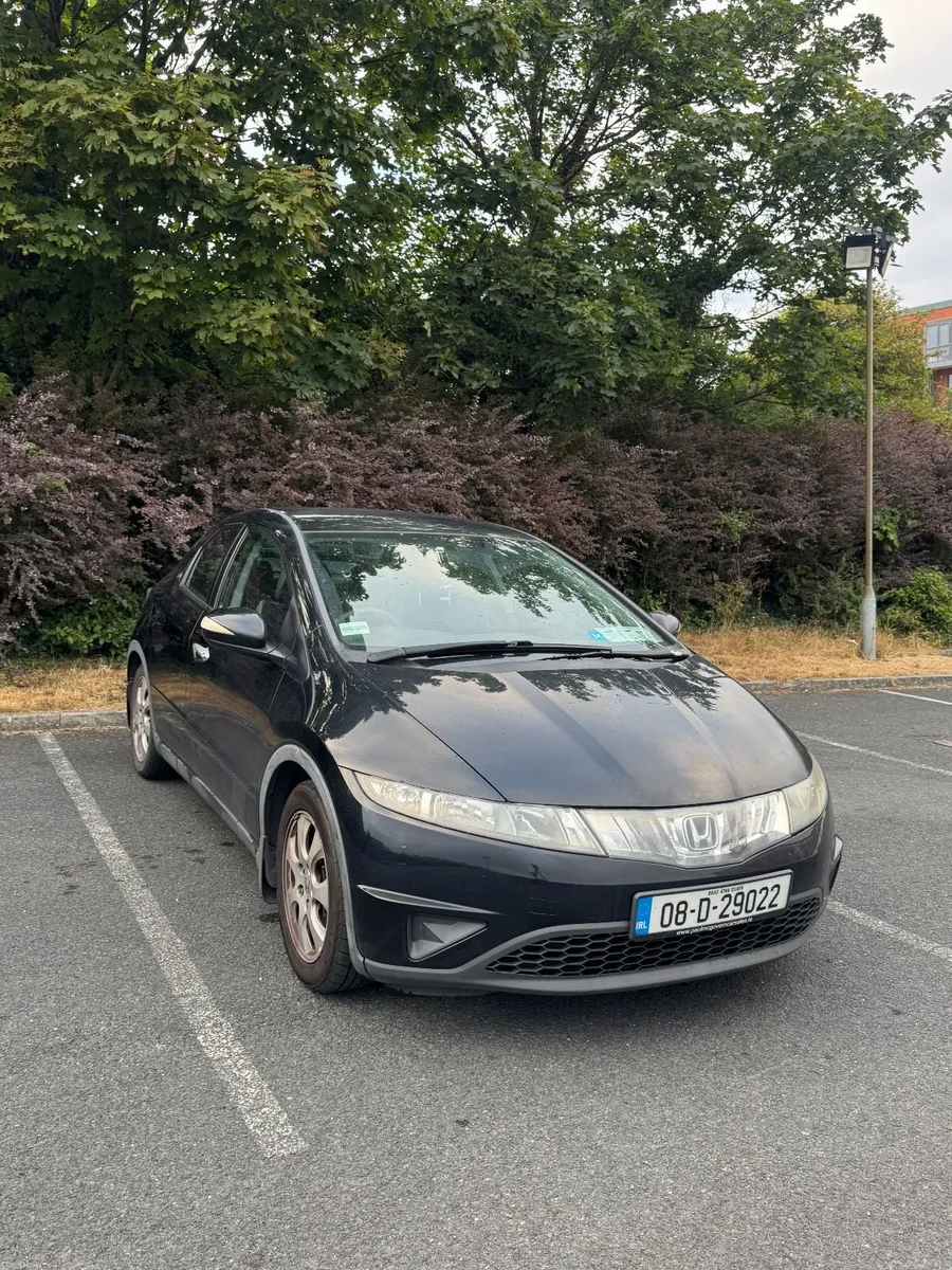Honda Civic 2008 - Image 2