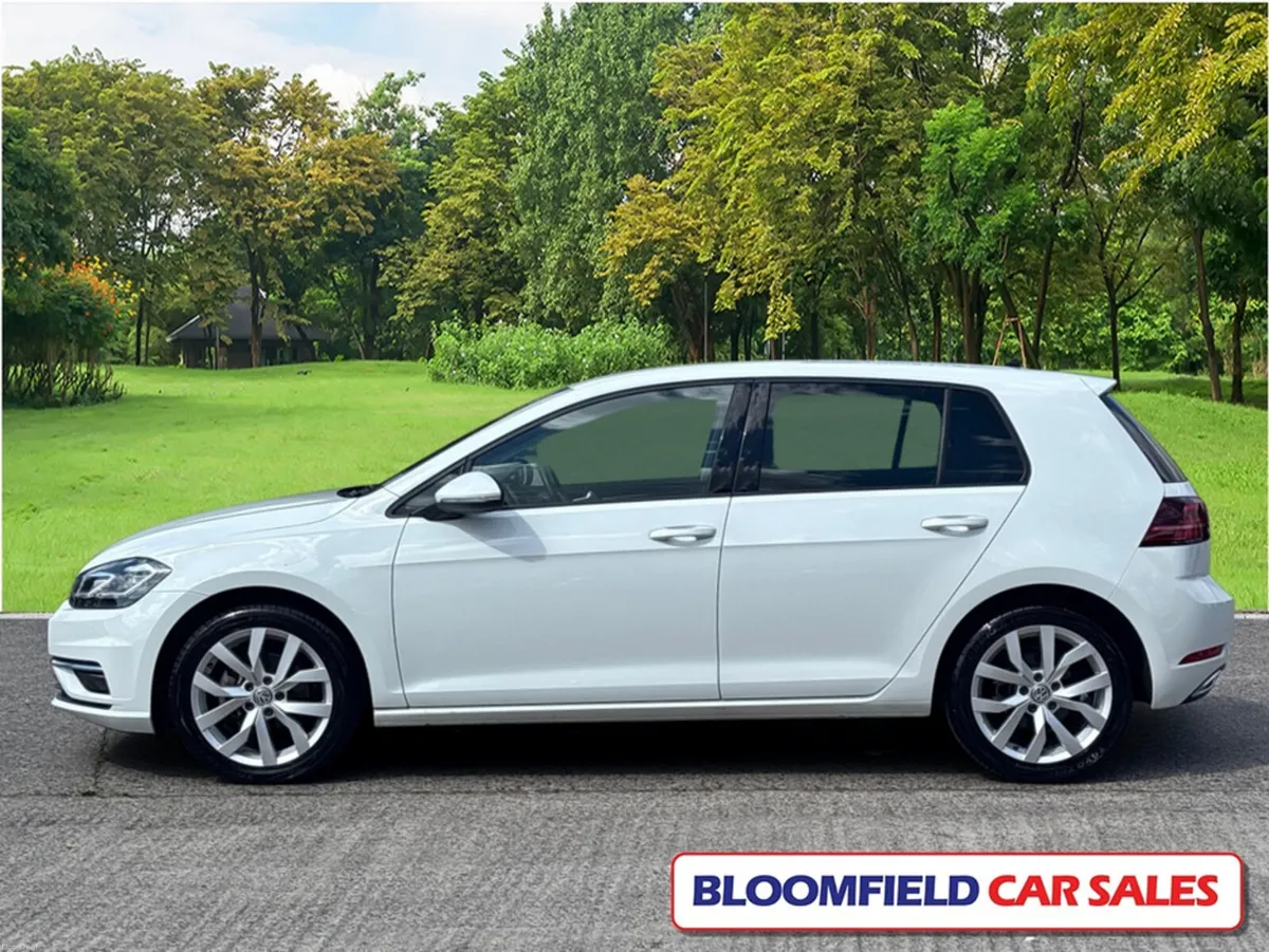 Volkswagen Golf 1.4 HIGHLINE , AUTO // LOW MILEAGE - Image 4