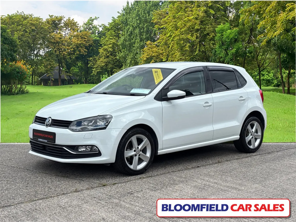 Volkswagen Polo 1.2 COMFORTLINE , GT SEATS // LOW - Image 3