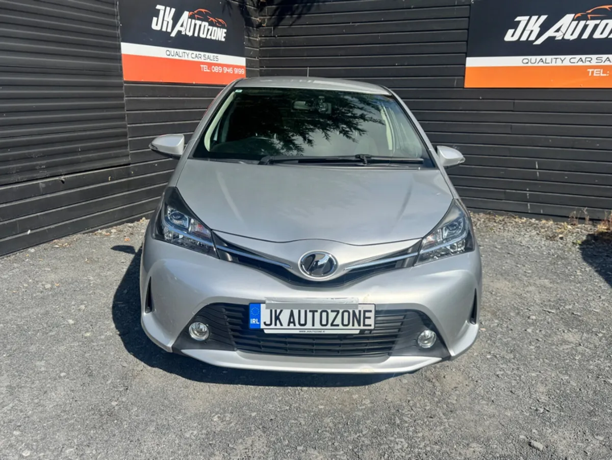 Toyota Vitz 1.0 AUTO 5DR - Image 2