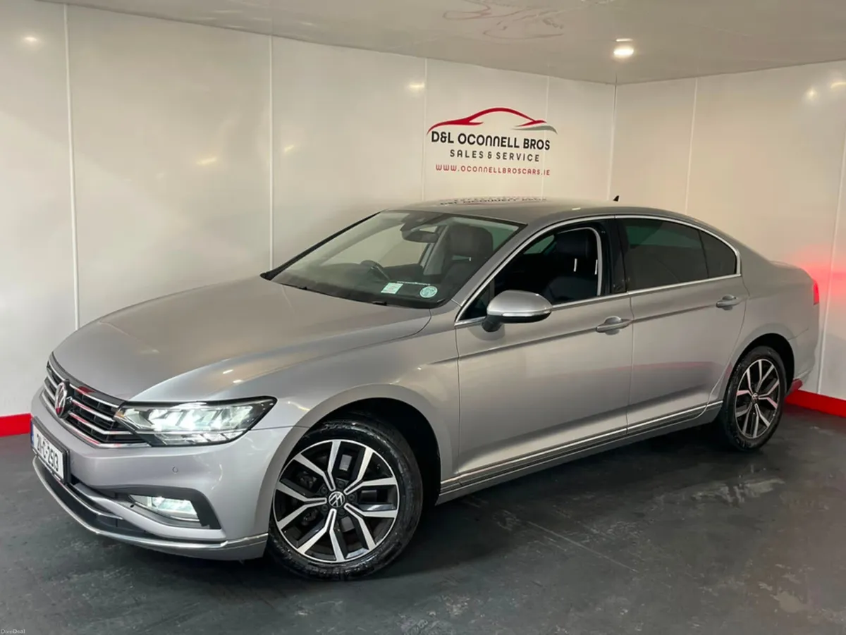 Volkswagen Passat ELEGANCE 2.0 TDI MANUAL 6SPEED F - Image 2
