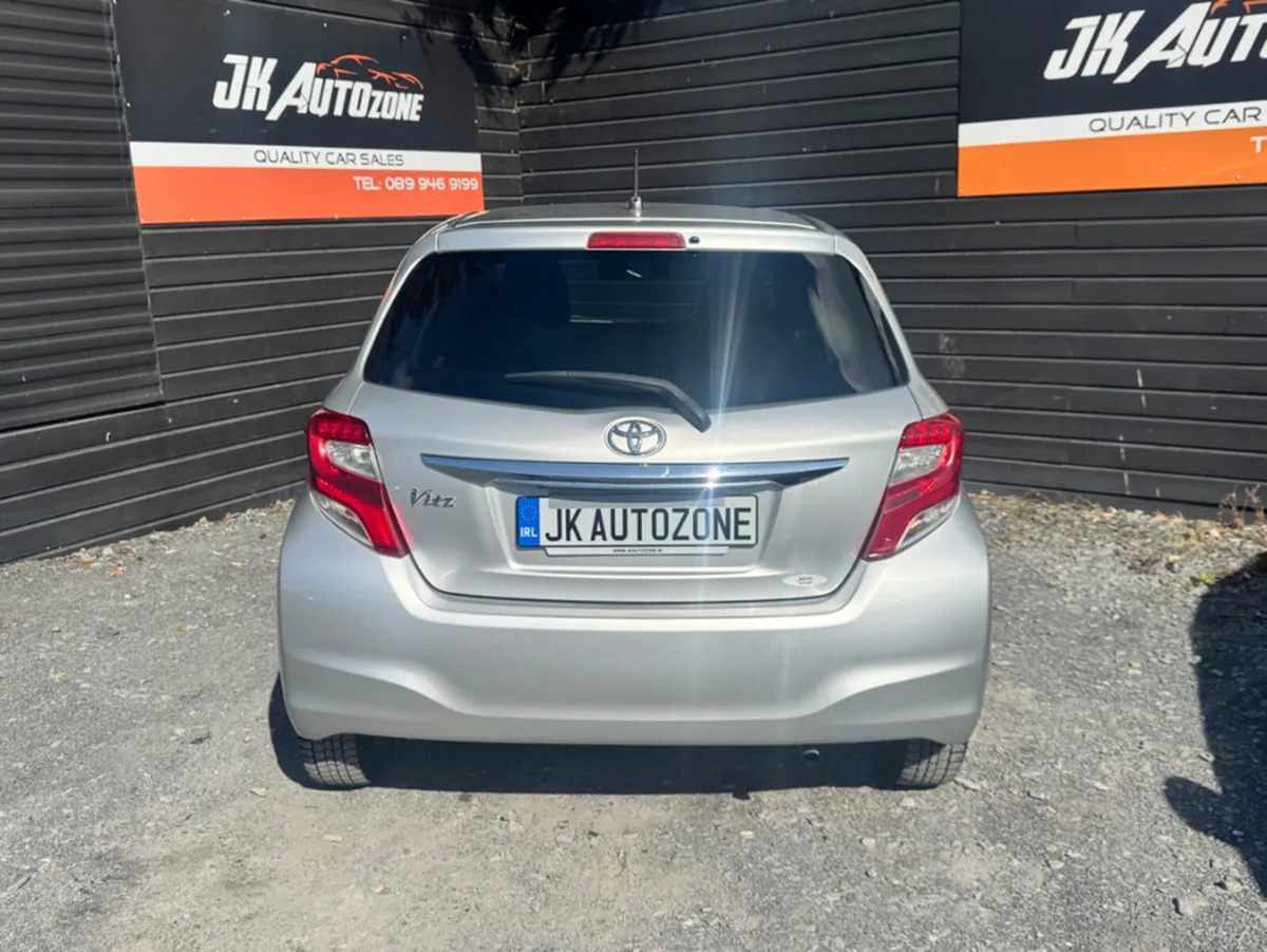 Toyota Vitz 1.0 AUTO 5DR - Image 5