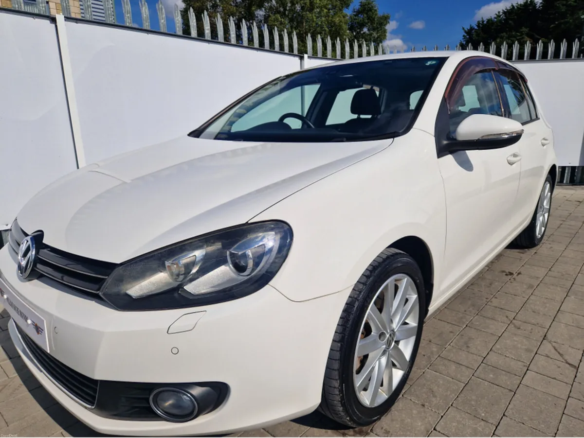 Volkswagen Golf 1.2 PETROL AUTO - Image 5