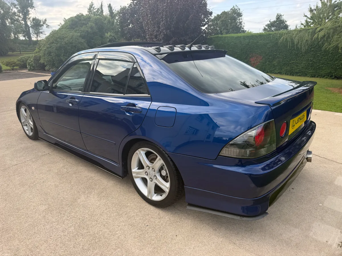 1999 LEXUS IS200 SPORT | EXTRAS - Image 4