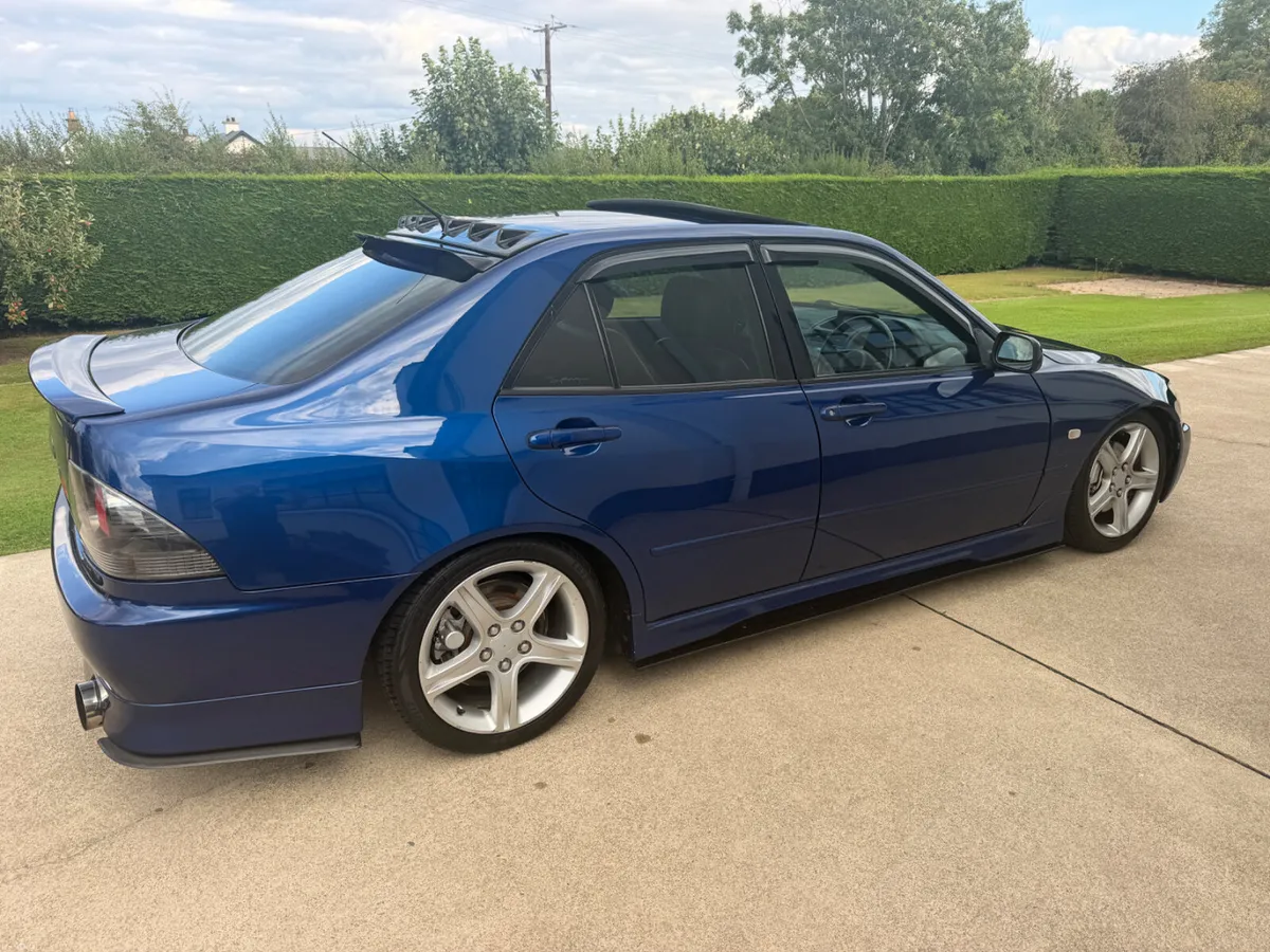 1999 LEXUS IS200 SPORT | EXTRAS - Image 6