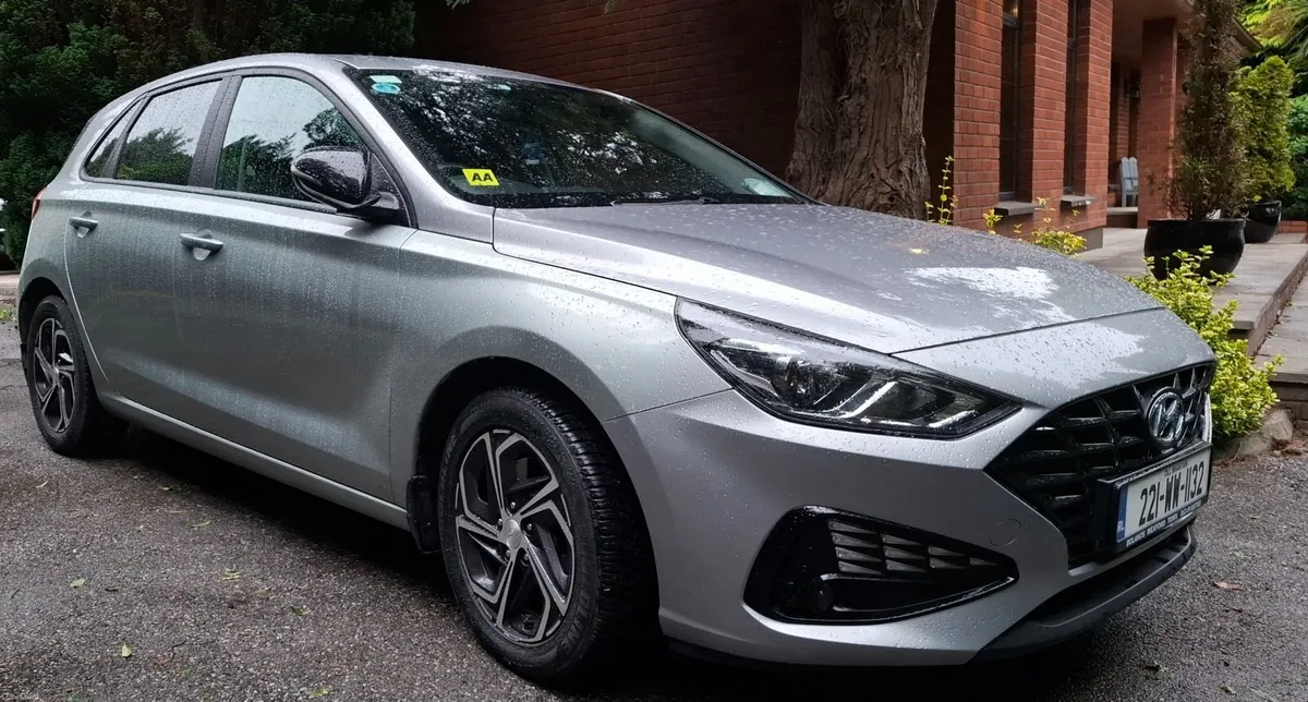 22 Hyundai i30.  , FSH,    New NCT 2/28 - Image 2