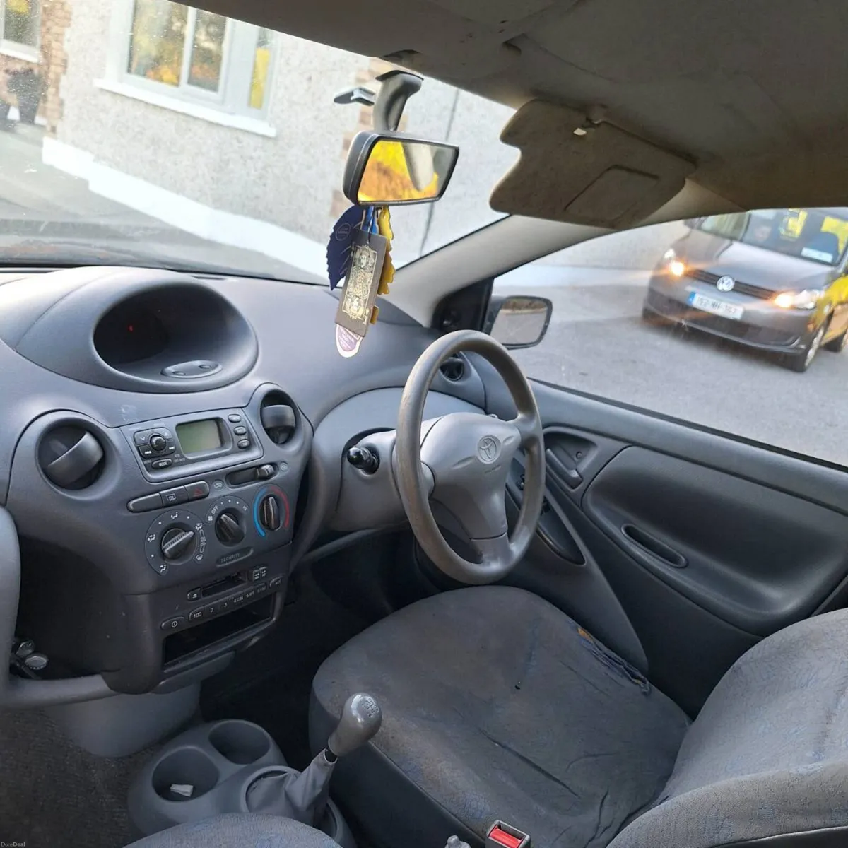 Toyota Yaris - Image 5