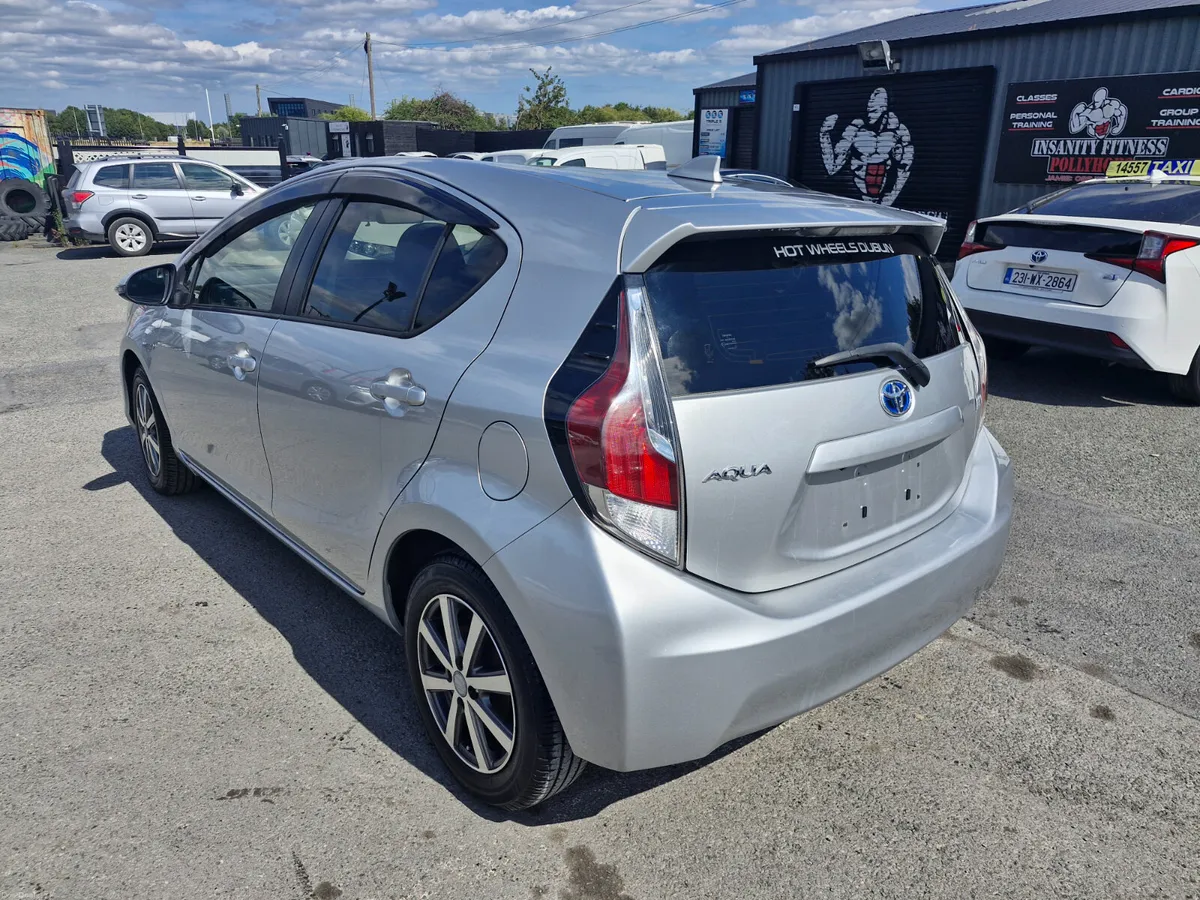 2015 Toyota Aqua 1.5L Hybrid Push Start Low Miles - Image 3