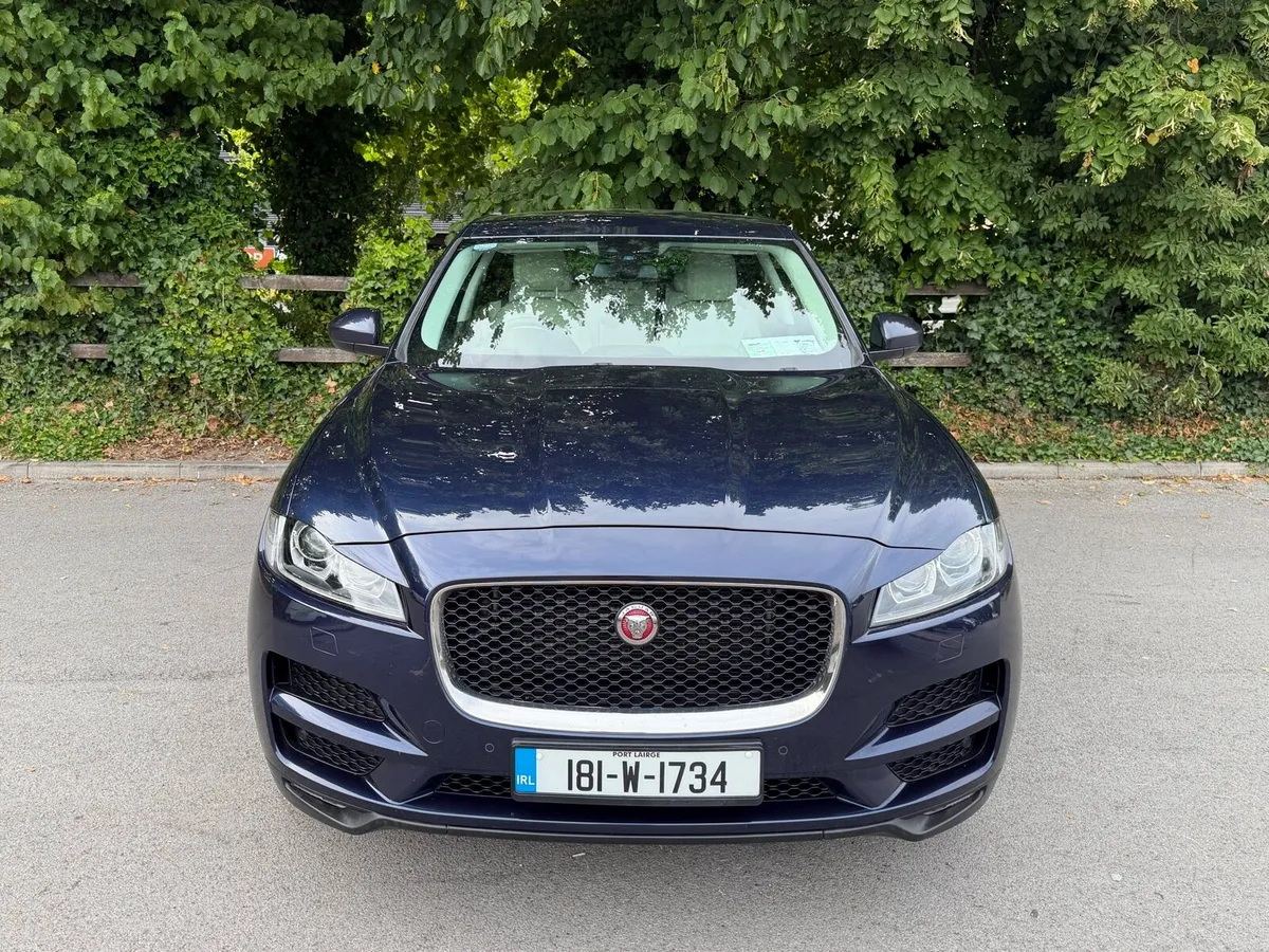 Jaguar F Pace HIGH SPEC - Image 4